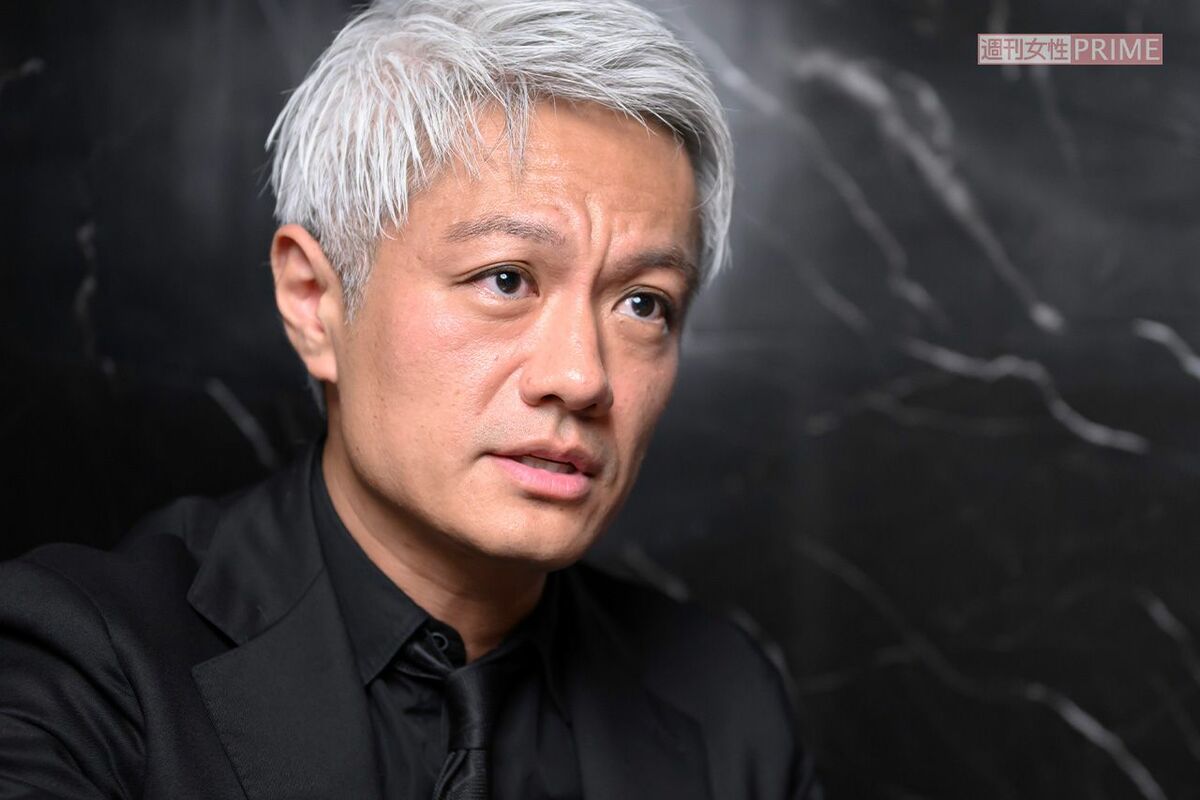 押尾学の現在(シルバーヘアの近影)