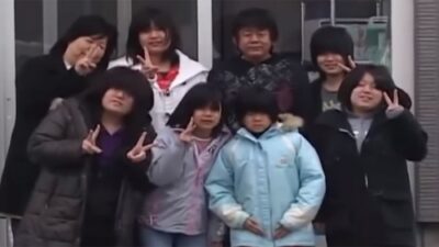 漂流家族・竹下家の家族写真